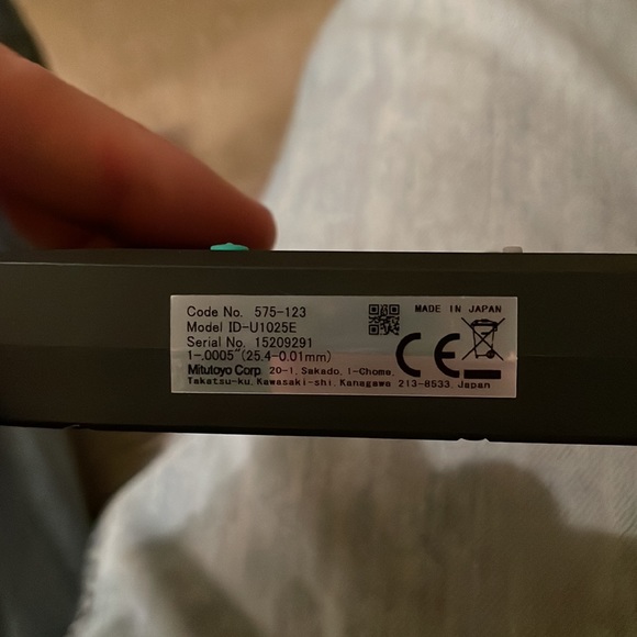 Mitutoyo Digital Micrometer 575-123 U1025 - Picture 2 of 2